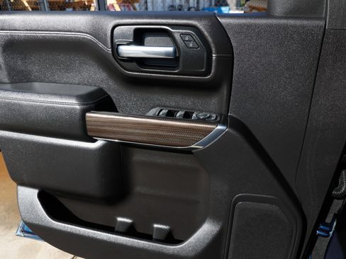 Used 2019 Chevrolet Silverado 1500 RST w/ All-Star Edition image 45