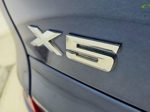 Used 2023 BMW X5 xDrive40i w/ M Sport Package AWD/4WD image 17