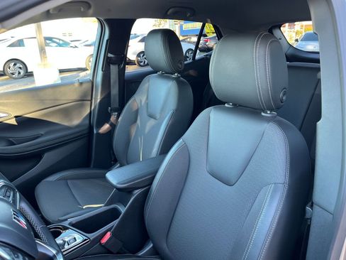 Used 2025 Buick Encore GX Preferred image 36