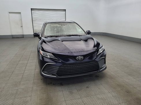 Used 2021 Toyota Camry LE image 14