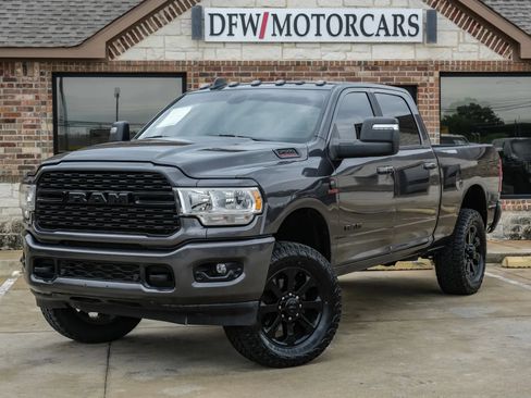 Used 2023 RAM 2500 Big Horn w/ Night Edition AWD/4WD image 2