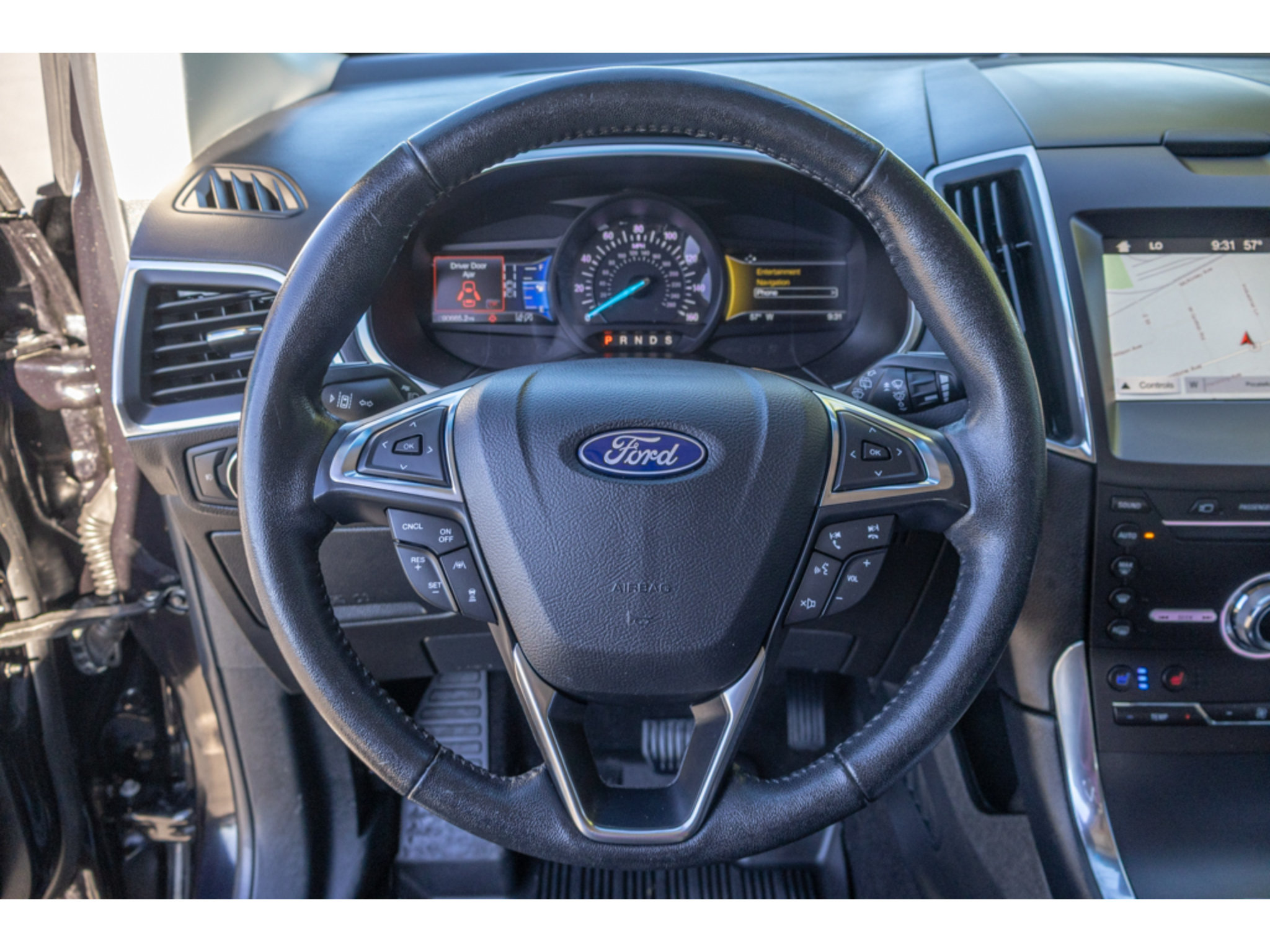 Used 2019 Ford Edge Titanium w/ Equipment Group 301A FWD image 21