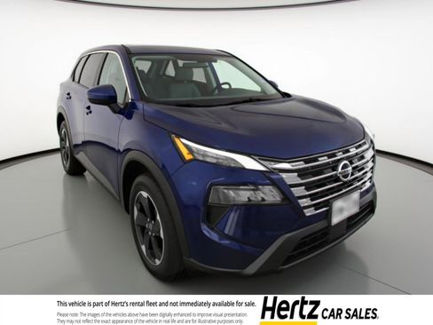Used 2025 Nissan Rogue SV FWD image 1