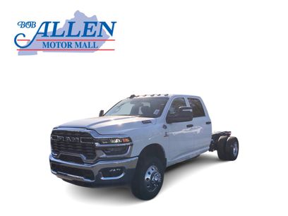 New 2026 RAM 3500 Tradesman w/ Chrome Appearance Group