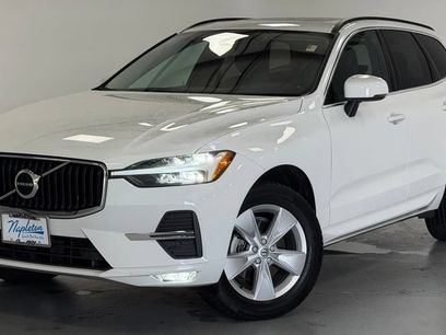 Used 2022 Volvo XC60 B5 Momentum