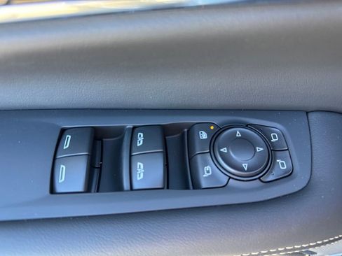 New 2026 GMC Yukon XL Elevation w/ Elevation Premium Package image 20