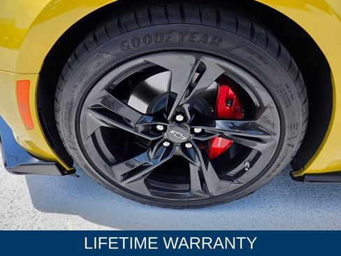 Used 2024 Chevrolet Camaro SS RWD image 6