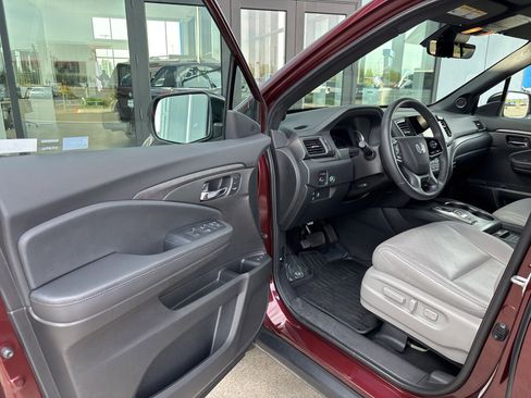 Used 2021 Honda Passport EX-L image 9
