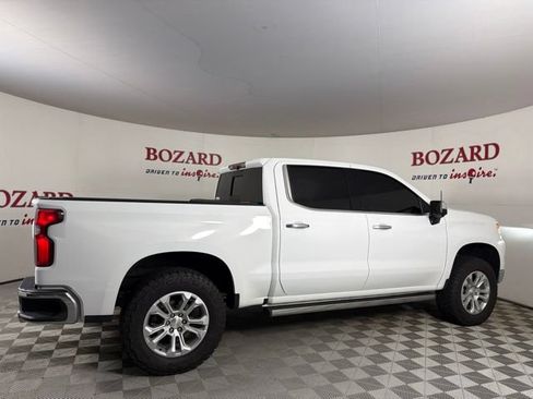 Used 2022 Chevrolet Silverado 1500 LTZ w/ LTZ Premium Package AWD/4WD image 9