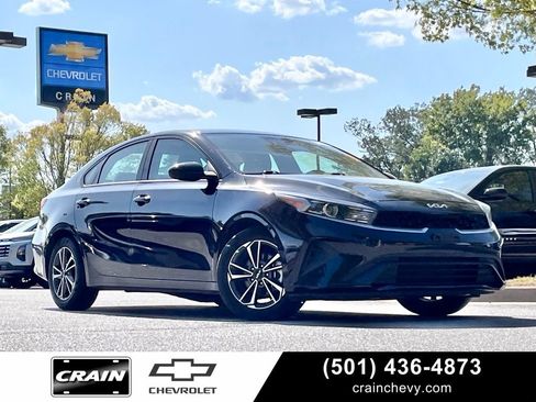 Used 2024 Kia Forte LXS FWD image 1