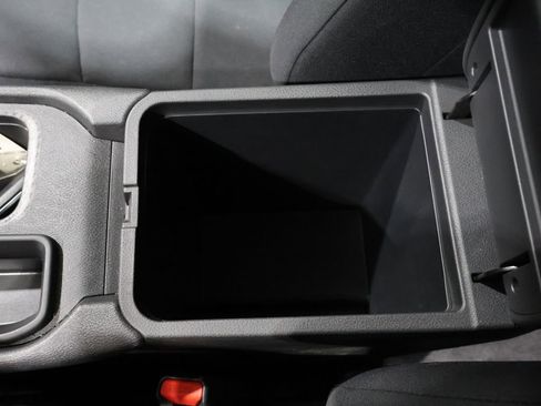 Used 2024 Nissan Sentra S image 31