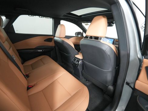 Certified 2024 Lexus RX 350 Premium Plus image 18