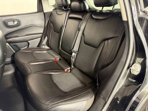 Used 2021 Jeep Compass Trailhawk image 31