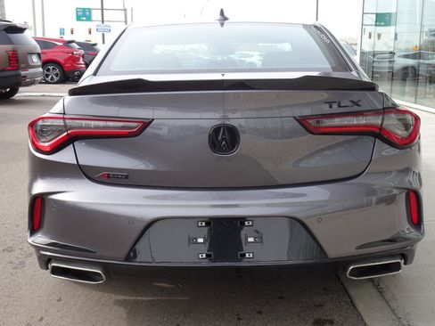 Used 2023 Acura TLX w/A-Spec Package image 4