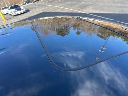 Used 2025 Honda Odyssey Elite image 11