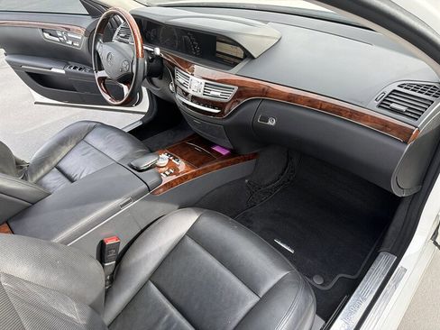 Used 2013 Mercedes-Benz S 550 image 33