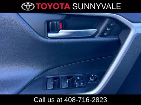 Used 2022 Toyota RAV4 XSE image 17