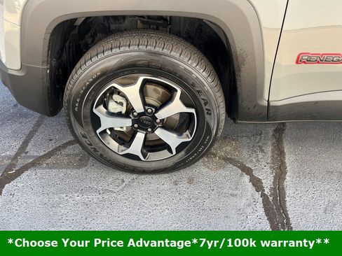 Certified 2021 Jeep Renegade Trailhawk w/ Luxury Group III image 9