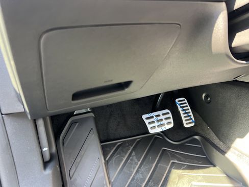 Used 2025 Hyundai Elantra Sport image 13