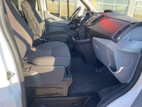 Used 2016 Ford Transit 150 XL RWD image 21