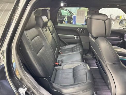 Used 2019 Land Rover Range Rover Sport HSE Dynamic image 15