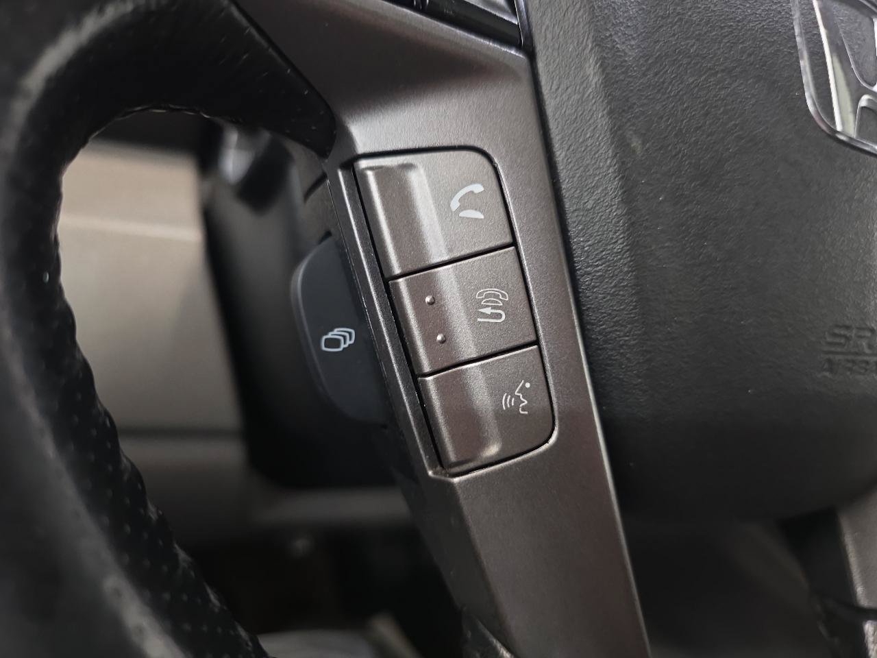 Used 2014 Honda Odyssey Touring image 48