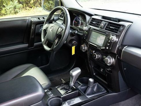 Used 2018 Toyota 4Runner TRD Off-Road Premium image 64