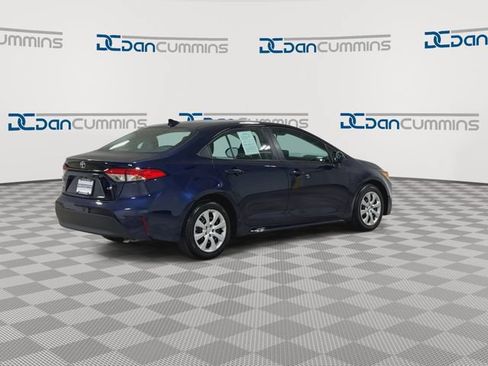 Used 2024 Toyota Corolla LE FWD image 8