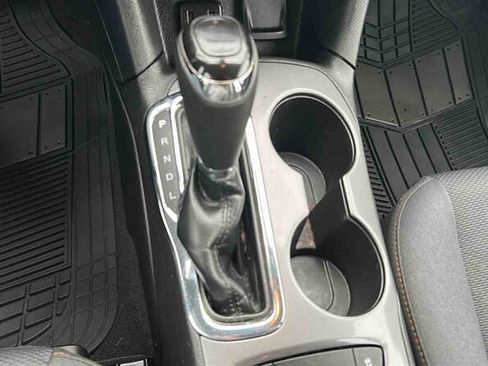 Used 2019 Chevrolet Cruze LS w/ LS Convenience Package image 13