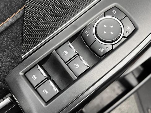 Used 2023 Ford F150 Raptor w/ Raptor Carbon Fibre Package image 27