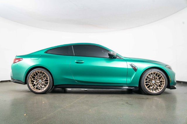 Used 2025 BMW M4 CS AWD/4WD image 9