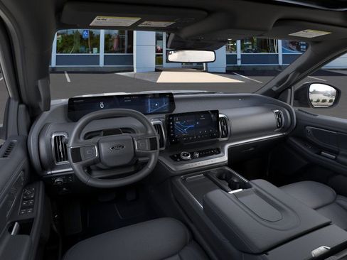 New 2026 Ford Expedition Platinum image 9