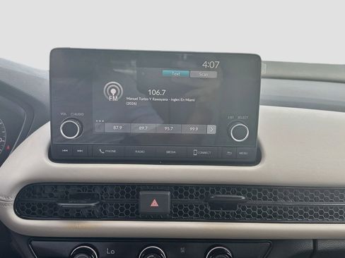 Used 2023 Honda HR-V LX image 10