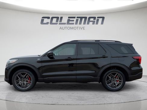 New 2026 Ford Explorer ST-Line w/ ST-Line Street Pack AWD/4WD image 6