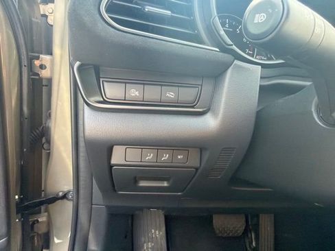 Used 2025 MAZDA CX-30 Carbon AWD/4WD image 11
