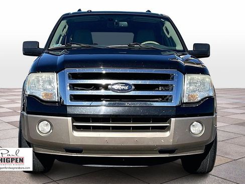 Used 2014 Ford Expedition EL XLT w/ Equipment Group 202A image 3
