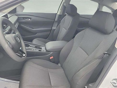 Used 2024 Honda Accord LX image 13
