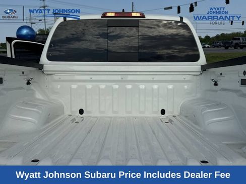 Used 2024 Nissan Frontier PRO-4X w/ Technology Package AWD/4WD image 12