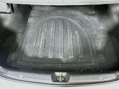 Used 2013 Hyundai Elantra Limited FWD image 26