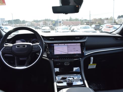 New 2026 Jeep Grand Cherokee Limited Reserve image 33