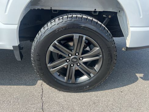 Used 2021 Ford F150 XLT w/ Equipment Group 302A High image 21