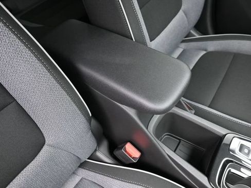 New 2026 Chevrolet TrailBlazer LT w/ Convenience Package FWD image 31
