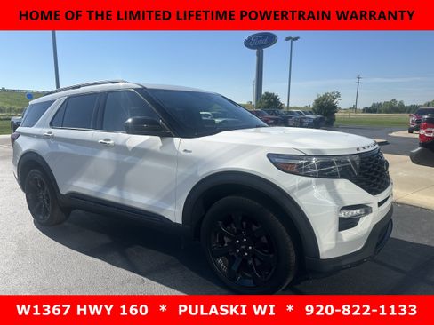 Used 2024 Ford Explorer ST-Line w/ Class IV Trailer Tow Package AWD/4WD image 3