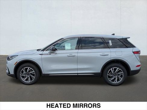 New 2025 Lincoln Corsair FWD w/ Equipment Group 101A image 3