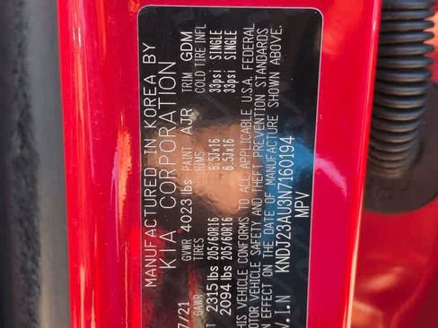 Used 2022 Kia Soul LX image 35