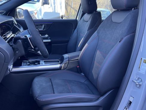 New 2026 Mercedes-Benz GLA 35 AMG 4MATIC image 11