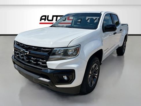 Used 2022 Chevrolet Colorado Z71 image 3