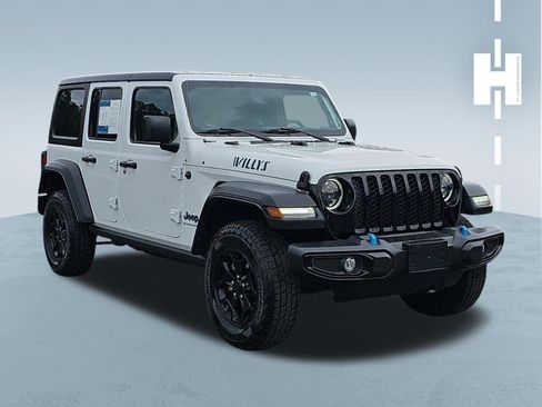 Used 2023 Jeep Wrangler Unlimited w/ Cold Weather Group AWD/4WD image 1