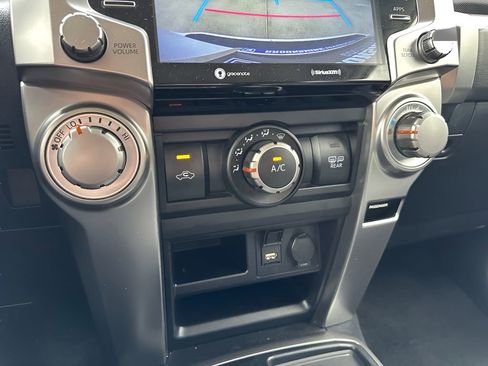 Used 2024 Toyota 4Runner SR5 image 22