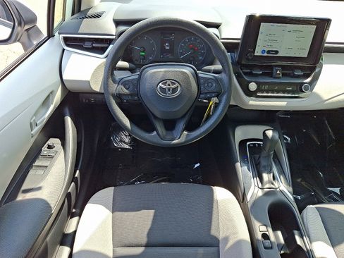 Used 2024 Toyota Corolla LE FWD image 12